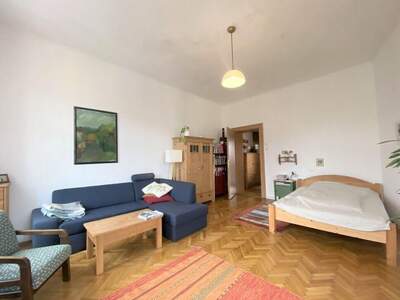 Altbauwohnung mit Balkon mieten in 8010 Graz (Bild 3)