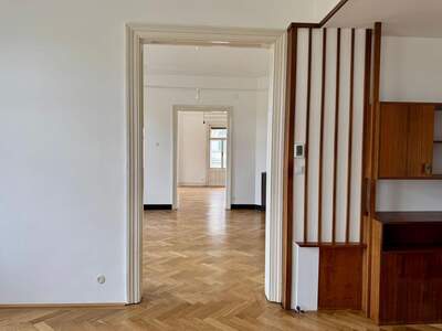 Altbauwohnung mieten in 1090 Wien (Bild 3)