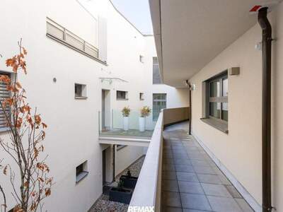 Wohnung mit Balkon kaufen in 3500 Krems (Bild 2)