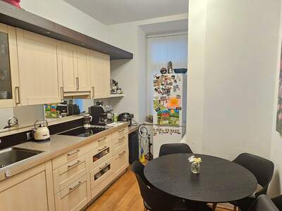 Altbauwohnung kaufen in 1020 Wien (Bild 2)