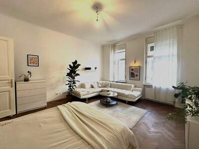 Altbauwohnung kaufen in 8010 Graz (Bild 2)