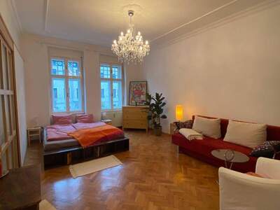 Altbauwohnung mit Balkon mieten in 8010 Graz (Bild 2)