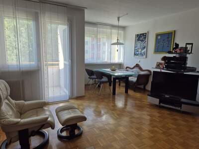 Wohnung mit Balkon kaufen in 4050 Traun (Bild 3)