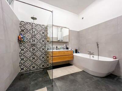 Wohnung mieten in 1140 Wien (Bild 2)