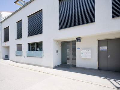 Immobilie mieten in 1140 Wien (Bild 2)