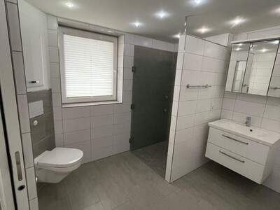 Wohnung mit Balkon mieten in 4501 Neuhofen