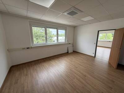 Büro / Praxis mieten in 2544 Leobersdorf (Bild 2)