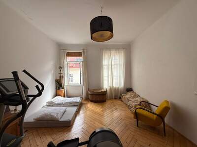 Altbauwohnung mieten in 1070 Wien (Bild 2)