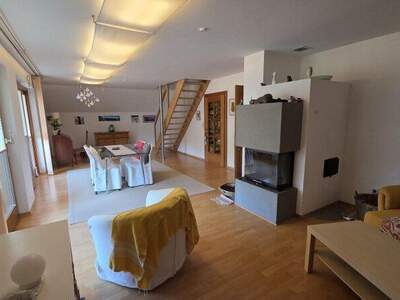 Dachgeschosswohnung mieten in 5081 Anif