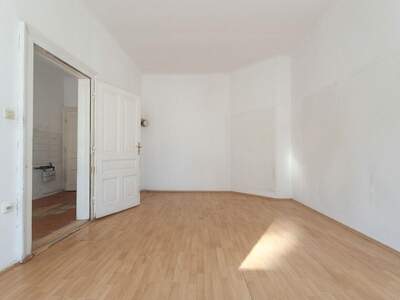 Altbauwohnung kaufen in 1160 Wien (Bild 2)