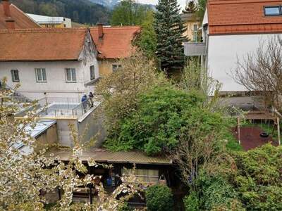 Altbauwohnung mit Balkon mieten in 8600 Bruck an der Mur (Bild 1)