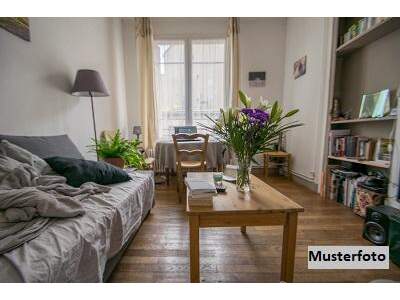 Mehrfamilienhaus kaufen in 2700 Wr. Neustadt (Bild 1)