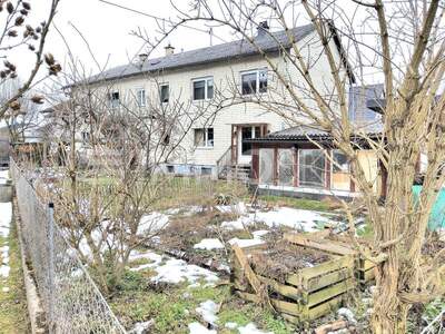 Terrassenwohnung kaufen in 4073 Wilhering (Bild 2)