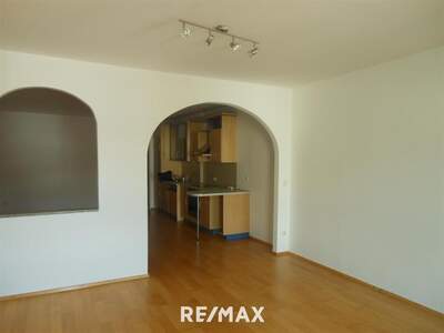 Etagenwohnung mieten in 4910 Ried