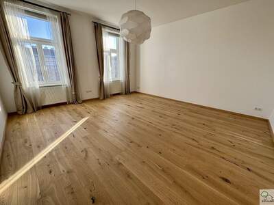 Altbauwohnung mit Balkon kaufen in 1180 Wien (Bild 5)