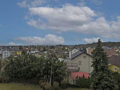Altbauwohnung mit Balkon kaufen in 4061 Leonding (Bild 2)