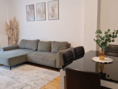 Wohnung mit Balkon mieten in 1140 Wien