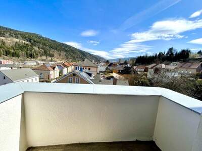 Altbauwohnung mit Balkon mieten in 8680 Mürzzuschlag (Bild 3)