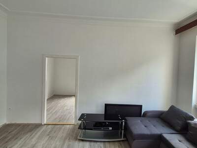 Altbauwohnung kaufen in 1100 Wien (Bild 2)