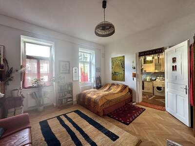 Altbauwohnung kaufen in 8010 Graz (Bild 2)