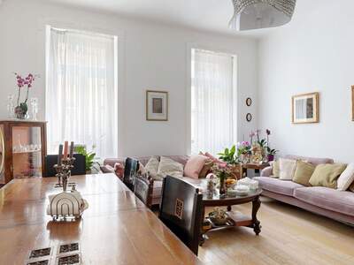 Altbauwohnung mit Balkon kaufen in 1190 Wien