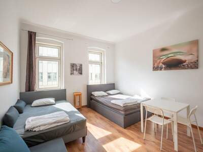 Altbauwohnung kaufen in 1120 Wien (Bild 1)