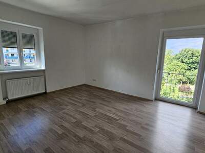 Wohnung mit Balkon mieten in 8720 Knittelfeld (Bild 1)
