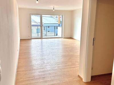 Wohnung mit Balkon kaufen in 4910 Ried (Bild 2)