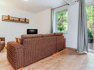 Haus mit Garten kaufen in 38273 Prední Výton (Bild 4)