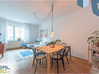 Altbauwohnung mit Balkon kaufen in 4020 Linz (Bild 2)