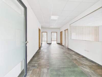 Gewerbeobjekt mieten in 9433 St. Andrä