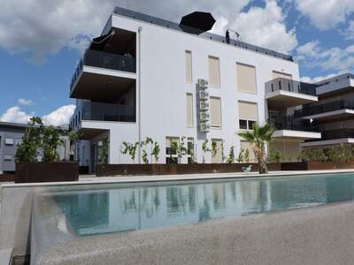 Wohnung kaufen in 52466 Novigrad (Bild 1)