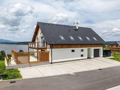 Wohnung kaufen in 38279 Frymburk nad Vltavou (Bild 1)