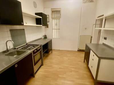 Altbauwohnung kaufen in 1040 Wien (Bild 5)