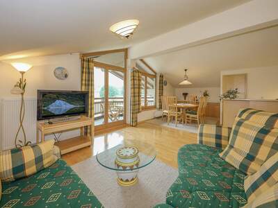 Terrassenwohnung kaufen in 6371 Aurach (Bild 4)