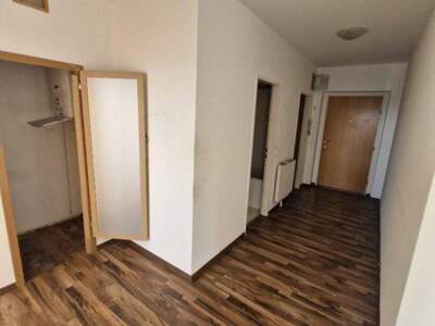 Wohnung mieten in 3100 Spratzern