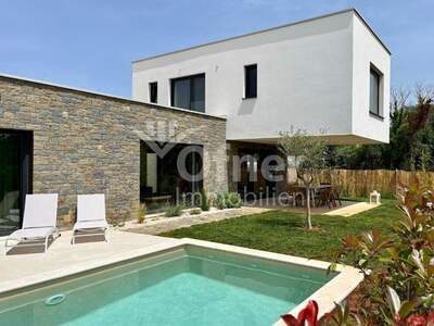 Haus kaufen in 52440 Porec (Bild 2)