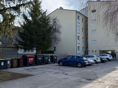 Altbauwohnung mit Balkon kaufen in 2500 Baden (Bild 2)