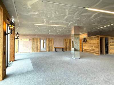 Gewerbeobjekt mieten in 6365 Kirchberg