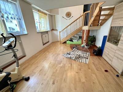 Altbauwohnung mit Balkon kaufen in 8020 Graz (Bild 4)