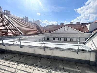 Altbauwohnung kaufen in 1050 Wien (Bild 1)