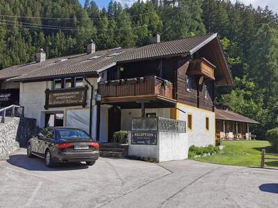 Wohnung mit Balkon mieten in 9909 Leisach (Bild 1)