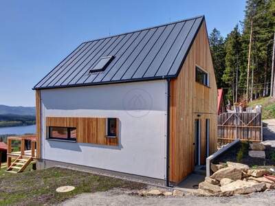 Haus mit Garten kaufen in 38226 Horní Planá (Bild 2)