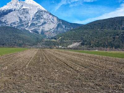 Grundstück kaufen in 6406 Oberhofen