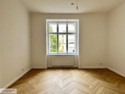 Altbauwohnung mit Balkon mieten in 1050 Wien (Bild 5)