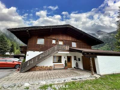 Mehrfamilienhaus kaufen in 6167 Neustift (Bild 1)