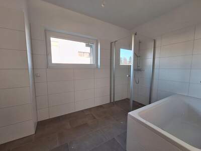 Wohnung kaufen in 4910 Ried (Bild 1)