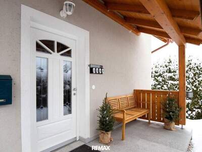 Wohnung kaufen in 8967 Haus