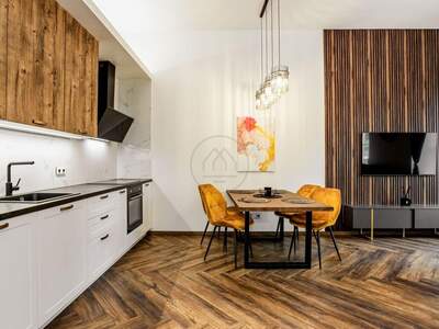 Altbauwohnung kaufen in 38226 Horní Planá (Bild 5)