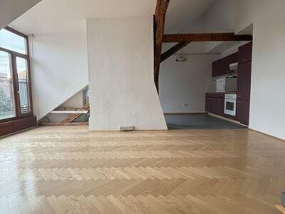 Altbauwohnung mieten in 8020 Graz (Bild 1)